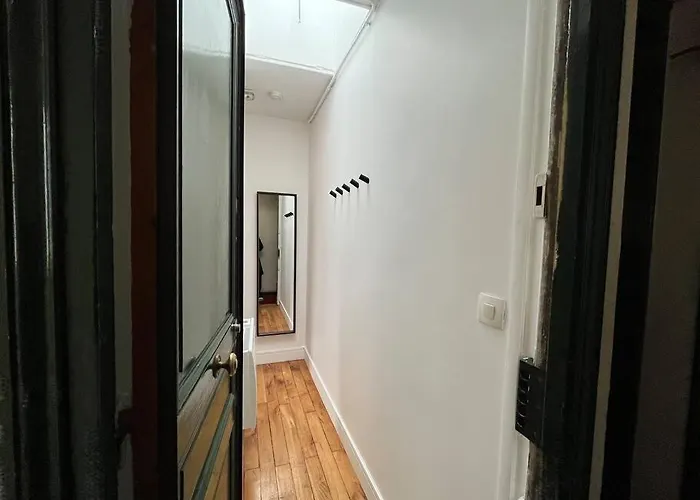 Central Typical Parisian Studio