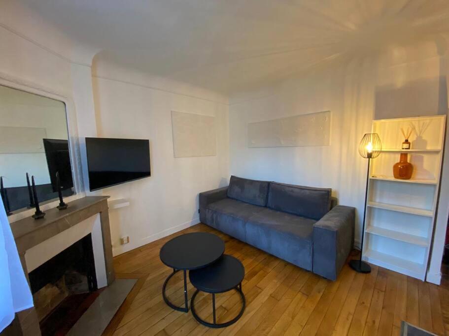 Appartement Typical Parisian Parijs